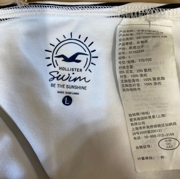 Hollister one pice Swimsuit - Picture 7 of 8